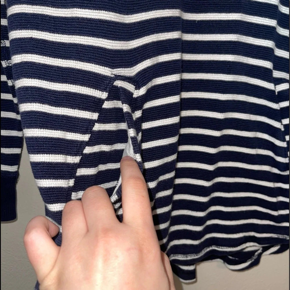 J. Crew Factory Navy Blue & White Striped Cowl Neck Sweatshirt Xsmall Women’s - Picture 6 of 11